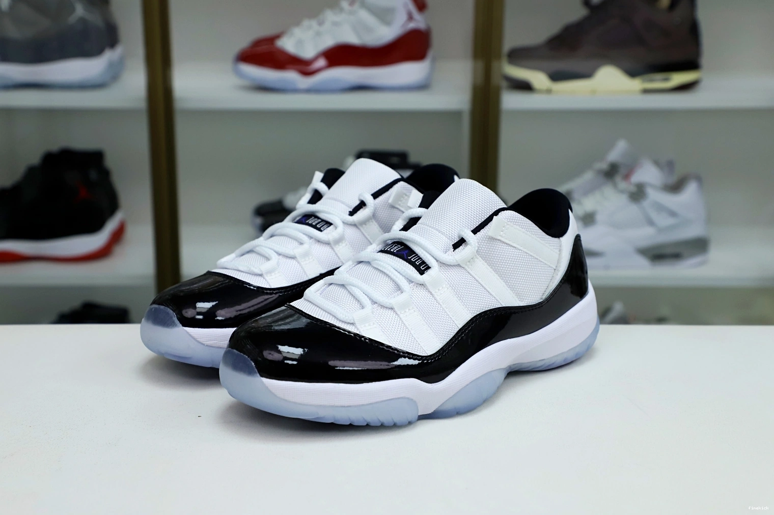 CONCORD RETRO LOW AIR JORDAN 11 0729